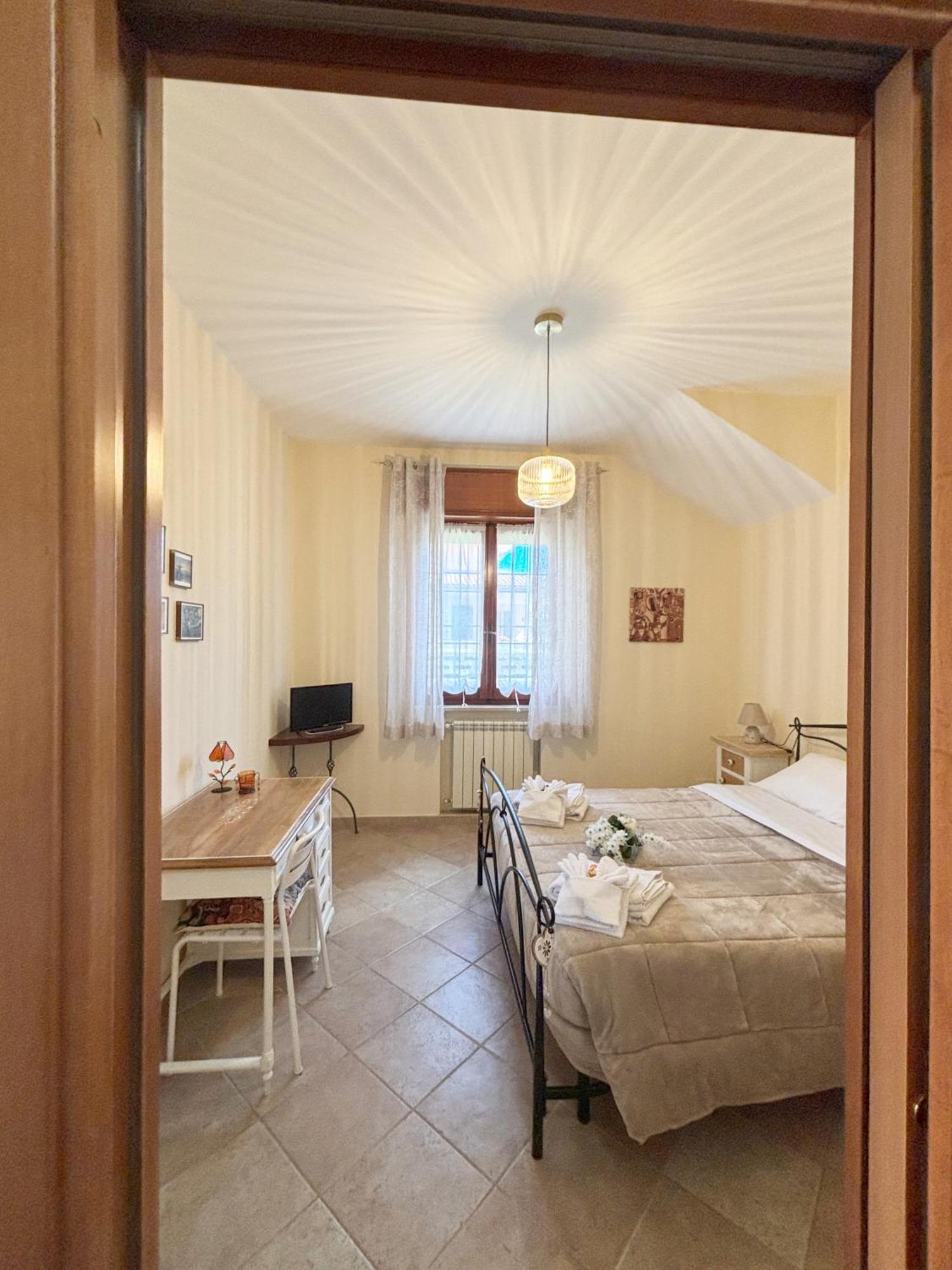 A Casa Di Iole Lägenhet Fiumicino Exteriör bild